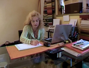 O antigo cliente envia seus dois trabalhadores! 1